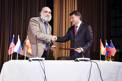The agreement of collaboration between the Russian Psychological Society and the Spanish Psychological Association is signed